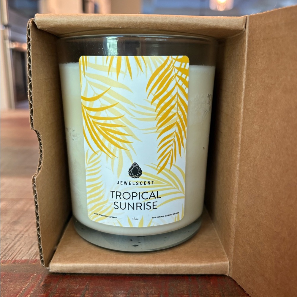 NEW JewelScent TROPICAL SUNRISE 18 oz JEWELRY CANDLE with EARRINGS **Fun Gift**